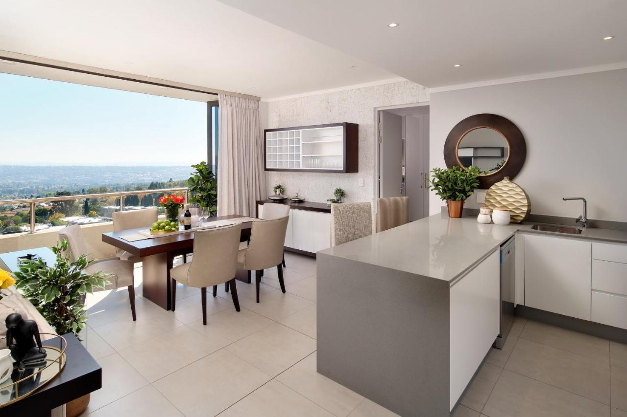 Masingita Towers Executive Suite ヨハネスブルグ エクステリア 写真