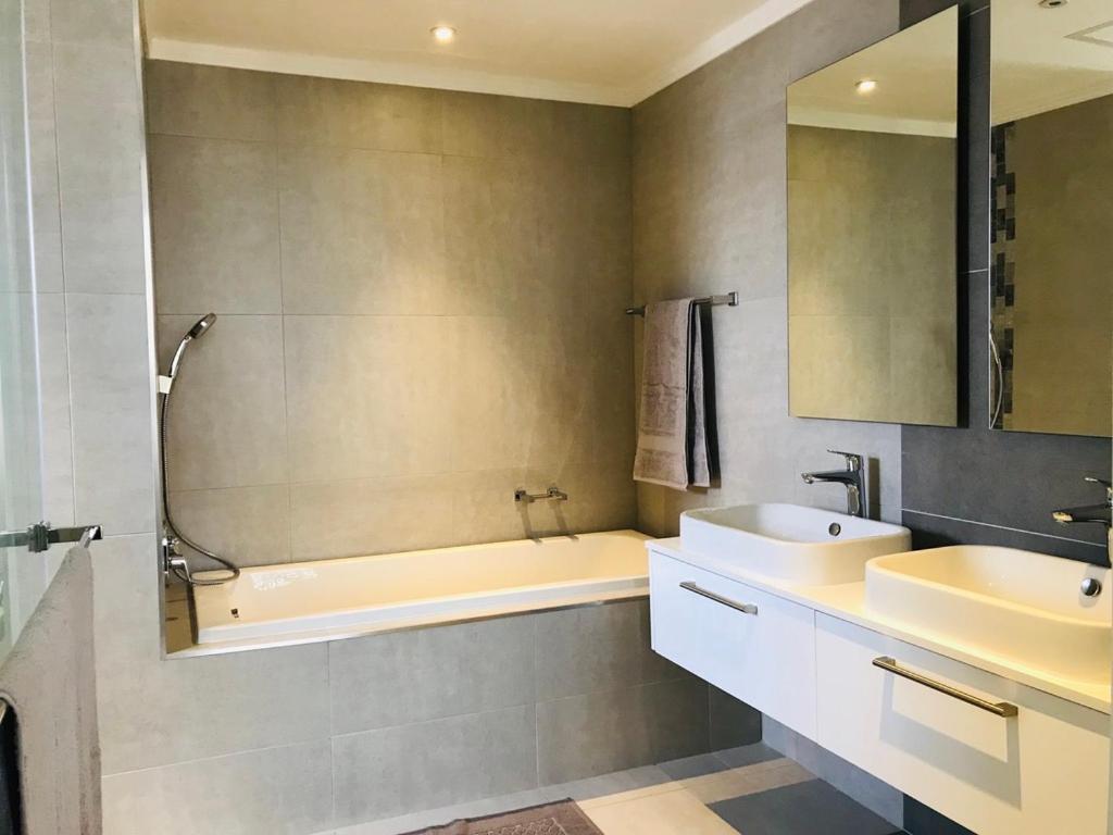 Masingita Towers Executive Suite ヨハネスブルグ エクステリア 写真